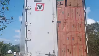 Guardia Nacional intercepta cargamento irregular en ruta Cancún–Villahermosa