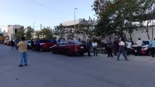 ¿Es legal que taxistas “cacen” a conductores de Didi e InDrive en Campeche? Esto debes saber