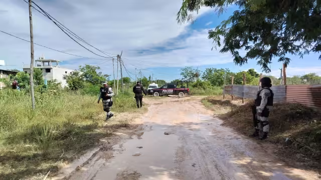 Fue por medio de una una llamada anónima que alertó a las autoridades sobre la presencia de un cuerpo