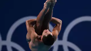 Los clavadistas en acción