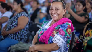 De acuerdo con Fabiola García, felicitar o regalar flores el 8 de marzo distorsiona el significado de la fecha