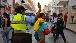 Cada año, la Policía vigila la seguridad en el barrio de San Cristóbal
