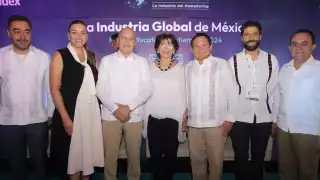 Joaquín Díaz Mena destacó su interés de que Yucatán atraiga más inversión y genere confianza