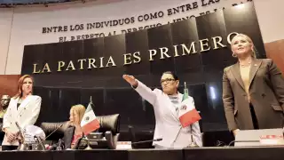 Rosa Icela Rodríguez compareció en la Cámara de Senadores.