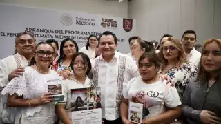 Mena se compromete con los jóvenes de Yucatán