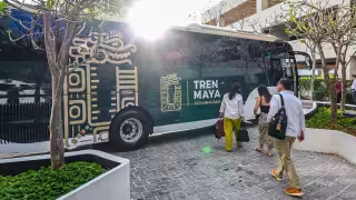 Tren Maya abre vacantes en Yucatán y el Sureste para operadores de transporte intermodal; estos son los requisitos y cómo postularse
