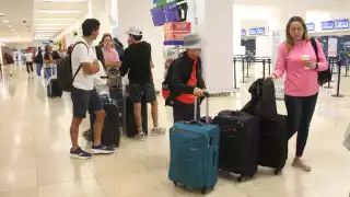 Aunque se cancelaron los vuelos, el aeropuerto se mantendrá abierto, no cerrará ante cualquier desvío que se registre