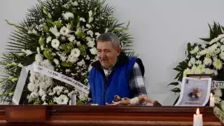 El periodista oaxaqueño fue sepultado la tarde de este martes 30 de diciembre de 2025.