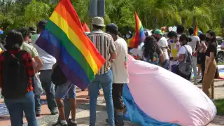 Socorro Hernández y Noami Hermina, de la comunidad LGBTIAQ+, comparten sus historias