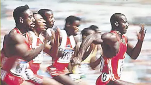 Carl Lewis, el extraordinario atleta estadounidense que no se conformó con brillar en las pistas Carl Lewis, el extraordinario atleta estadounidense que no se conformó con brillar en las pistas