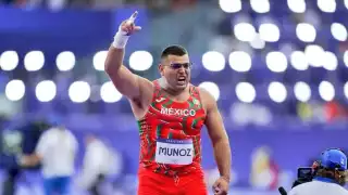 Uziel Muñoz brilla en París 2024 tras ser el octavo mejor del mundo en lanzamiento de Peso Olímpico 