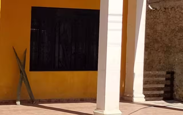 Muchas mujeres aún practican el mesa hol para proteger al bebé del pájaro de mal agüero