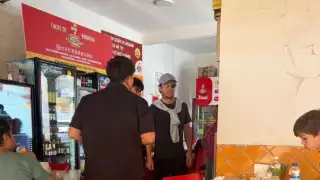 Checo disfrutando junto a su hijo