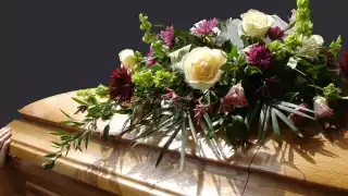 El esfuerzo colectivo de locales y familiares permitió el traslado y sepelio del trabajador a su lugar de origen