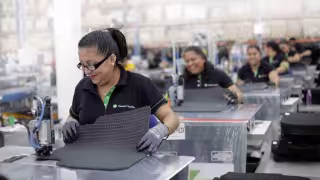 Yucatán avanza al cuarto lugar nacional en mejores condiciones laborales para mujeres; la informalidad sigue como reto