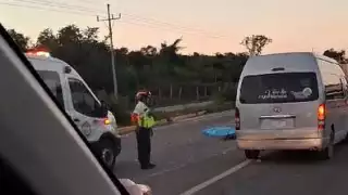 Muere tras ser embestido por dos camionetas en Playa del Carmen