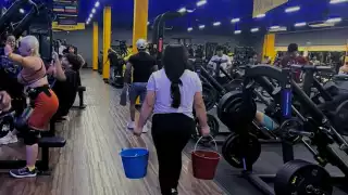 “No hay ni para lavarse las manos": Más de 100 colonias en Cancún e Isla Mujeres sufren falta de agua potable 