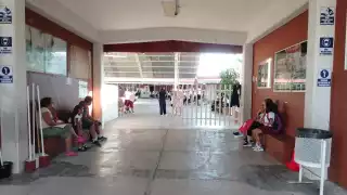 En todas las escuelas de nivel básico las clases continúaron de manera normal