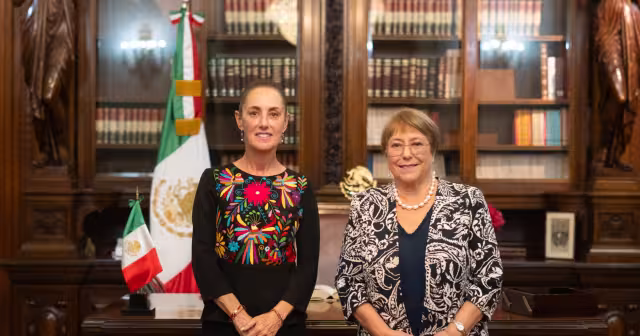 La Presidenta Claudia Sheinbaum Pardo recibió en Palacio Nacional a la expresidenta de Chile, Michelle Bachelet.