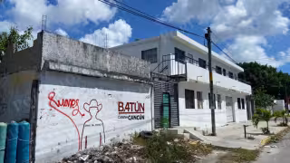 Los aspirantes se deslindan y aseguran que se trata de “expresiones espontáneas del pueblo” rumbo a la elección del 2027