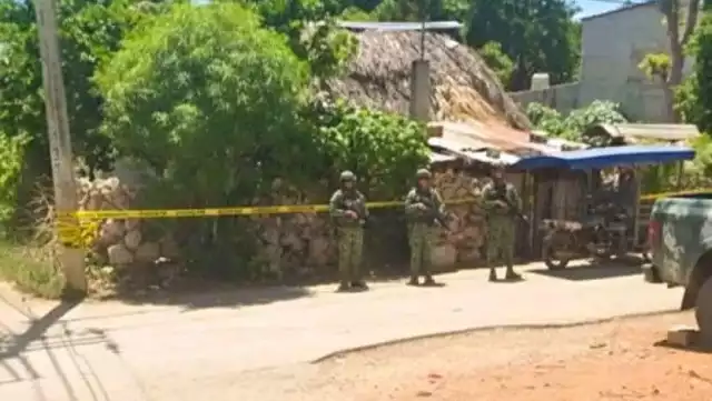 Efectivos de diversas fuerzas policiacas cumplen orden judicial en predio de la colonia San Román