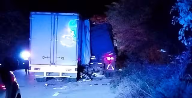 Dos personas perdieron la vida en el trágico accidente