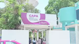Comisión de Agua Potable y Alcantarillado (CAPA) no da respuesta a deficiencia en sus servicios en Chetumal.