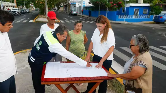 El Ayuntamiento ha repavimentado casi 75 km de vías y atendió más de 211 mil baches en 320 colonias El Ayuntamiento ha repavimentado casi 75 km de vías y atendió más de 211 mil baches en 320 colonias