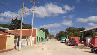 Las fallas eléctricas cumplen tres días en Hopelchén y comunidades de Los Chenes.