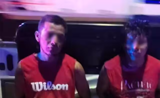 Los sujetos lograron huir, causando una persecución entre vecinos y autoridades, pero fueron detenidos nuevamente