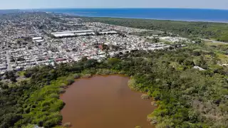 Laguna de Yadzib, un tesoro natural escondido en la capital de Campeche.