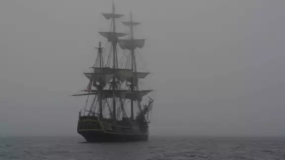 La leyenda del barco lleva contándose de generación en generación La leyenda del barco lleva contándose de generación en generación