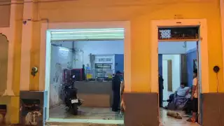 Personal de un hotel en el Centro solicita la presencia policiaca, donde detienen a la agresora