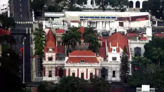 Se habrían realizado disparos a las afueras del Palacio presidencial de Miraflores.