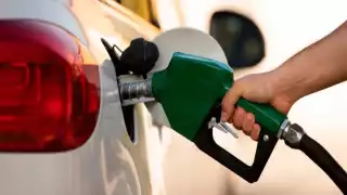 En Cozumel, un ciudadano expuso que las 5 franquicias de Pemex venden gasolina magna regular en 25.25 y 25.75 pesos