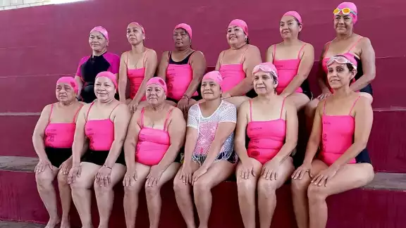 Las participantes del programa reciben valoraciones periódicas con ayuda del Gobierno.