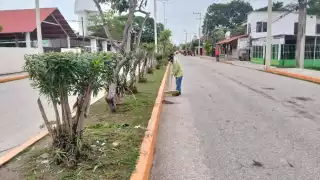 Trabajadores denuncian sueldos de hambre de la Junta Municipal de Atasta