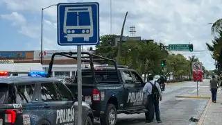 Unidades policiacas atendieron el llamado de emergencia.