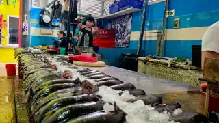 Para esta temporada navideña y de año nuevo las ventas de pescadería aumentaron.