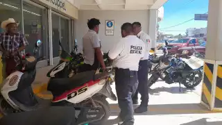 Un joven del ejido Jobal fue estafado con 30 mil pesos mientras se encontraba en la avenida Héctor Pérez Martínez.