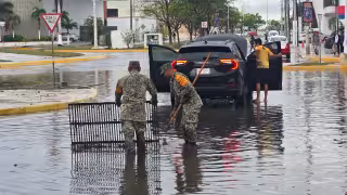 Secretaría de Defensa apoyó en labores de desazolve en Campeche.