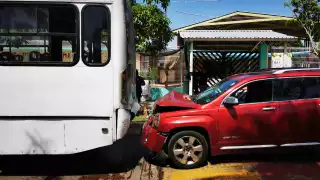 Accidente en la colonia Obrera termina con acuerdo entre los involucrados