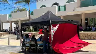 Docentes de Tizimín indican que si no se cumplen sus demandas cerrarán la calle 51 las 24 horas del día