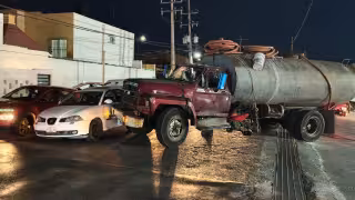 El accidente ocurrió cerca de la gasolinera junto a Bodega Aurrerá de Kalá.