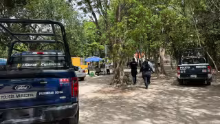 El hombre fue encontrado sobre la avenida Los Tules y explicó que había pasado la noche de fiesta con unos amigos
