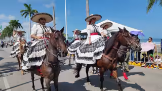 Campeche conmemoró el 216 aniversario del inicio de la Independencia de México.