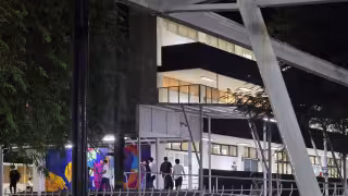 Una llamada de emergencia al 9-1-1 provocó la movilización de rescatistas en la preparatoria Ermilo Sandoval Campos.