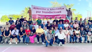 75 Campechanos Servidores de la Nación partieron a apoyar en estados afectados por las lluvias e inundaciones.