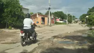 Vecinos denuncian calles intransitables y piden acción inmediata al Ayuntamiento de Champotón