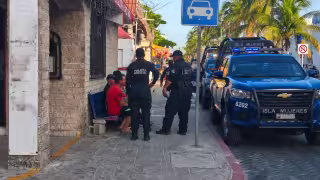los migrantes habrían arribado a la isla en una embarcación rústica